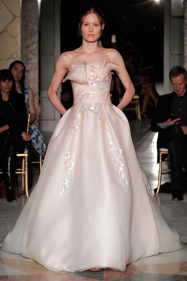 ilovebrides.pt_Angel Sanchez 2018 Barcelona Bridal Fashion Week 2017